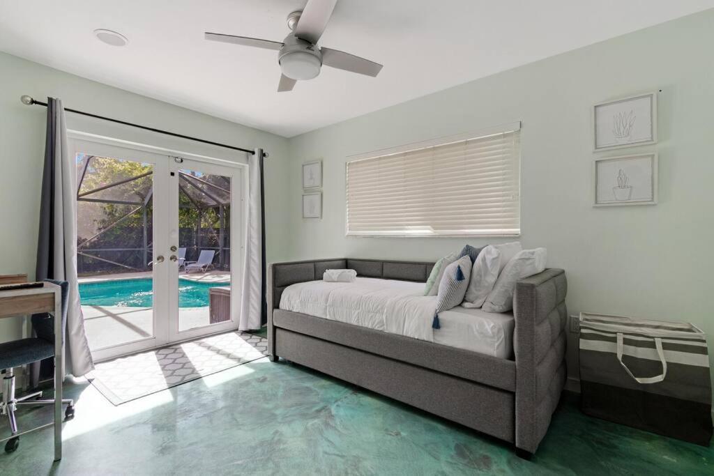 Heated Pool I Soundproof Home I Firepit I 630Mbps Hollywood Exterior photo